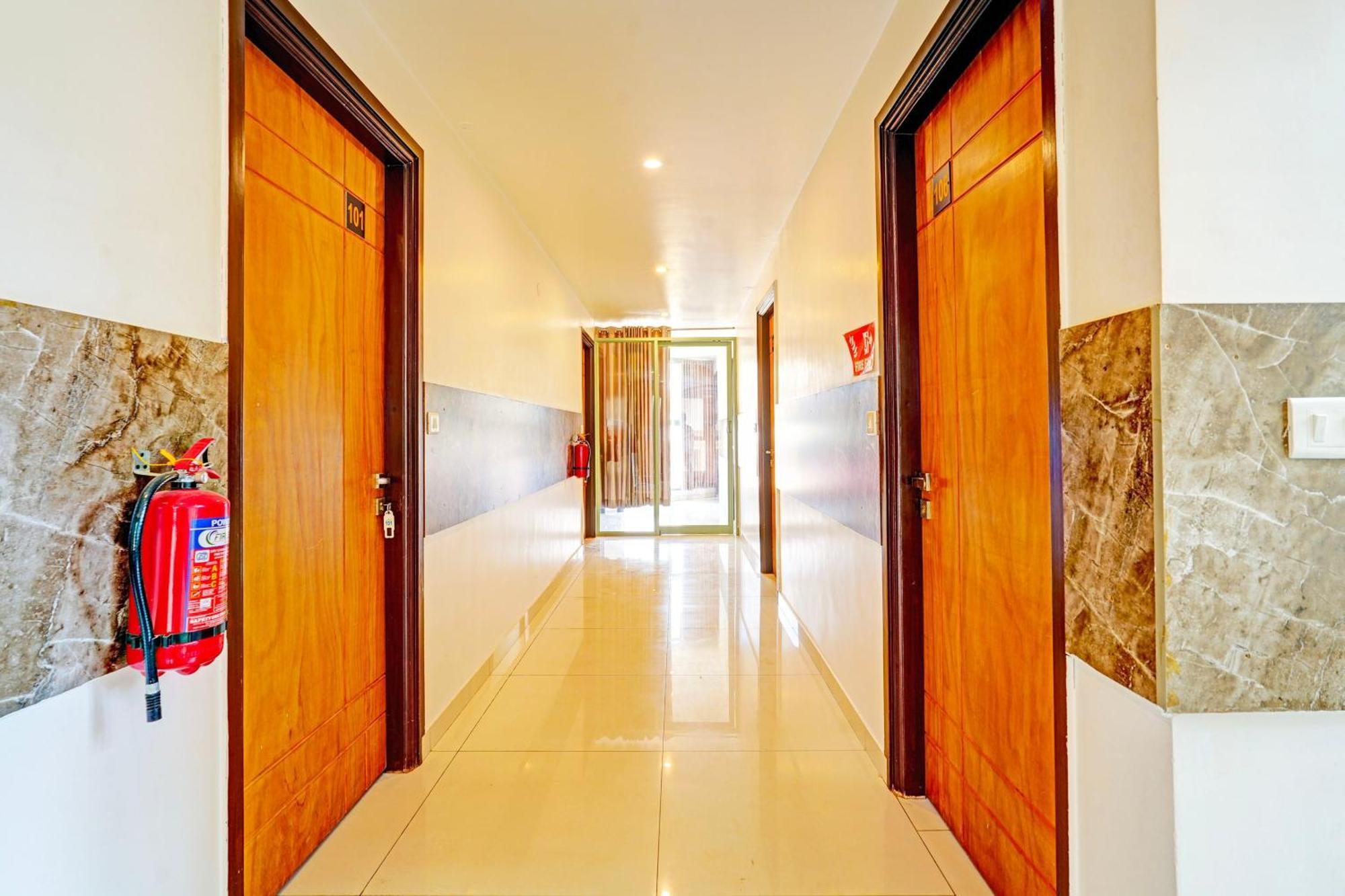 Super Hotel O Kaveri Road Mysore Narasimharaja Puram المظهر الخارجي الصورة